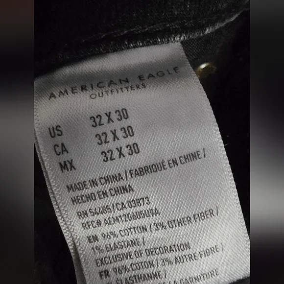 American Eagle Outfitters Black Distressed Skinny Jeans - Picture 4 of 4